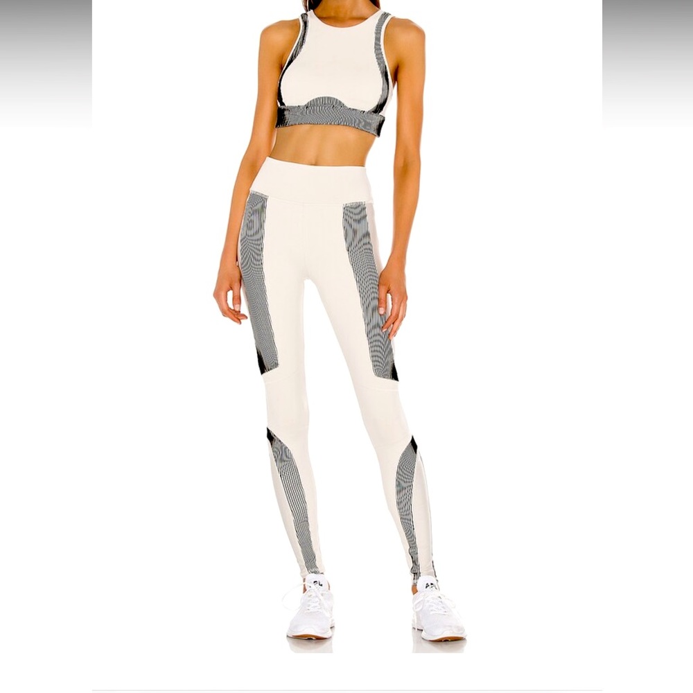 Alo Yoga High-Waist Electric Bra and Leggings Set